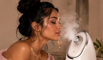 Customer Elena steaming her face at home